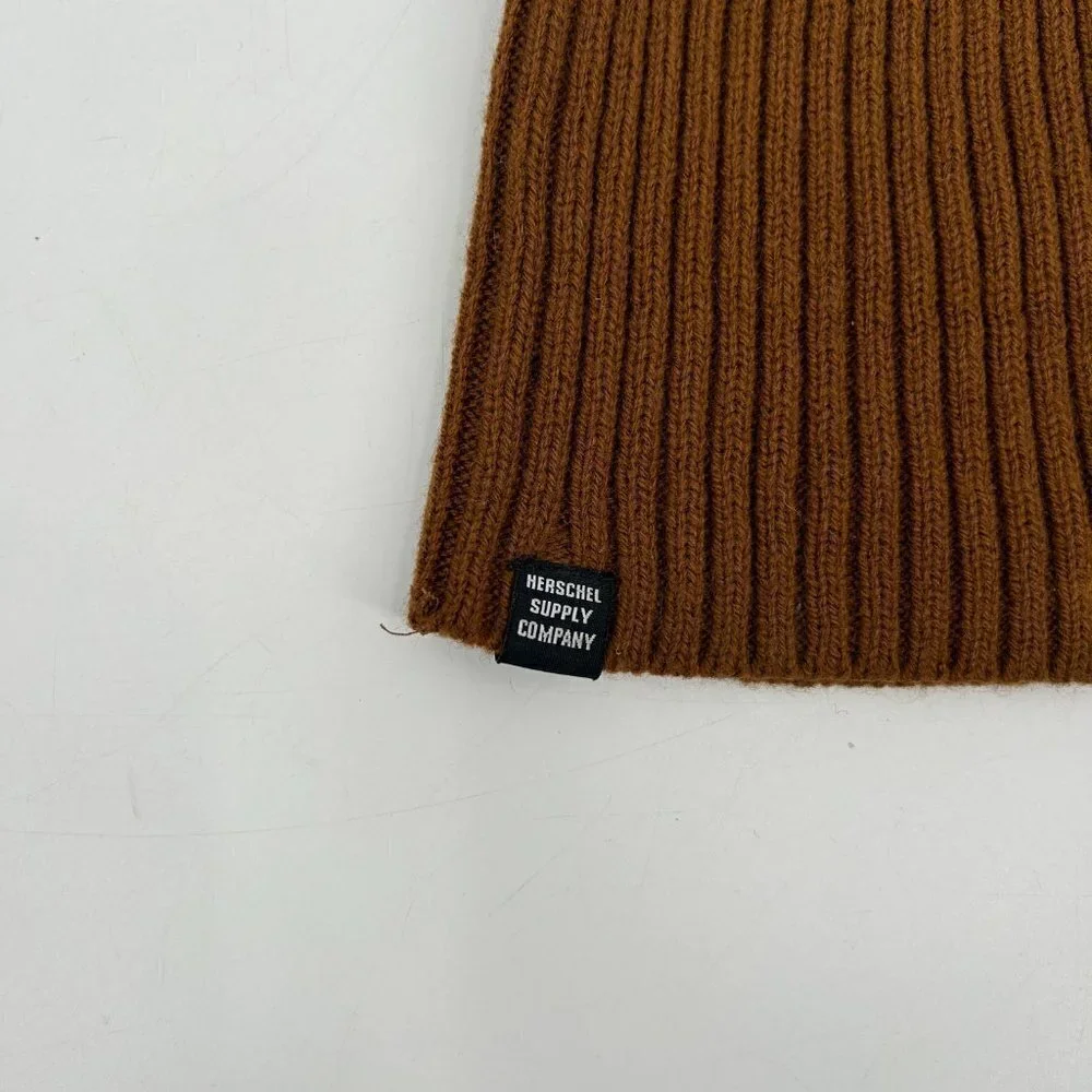 HERSCHEL SUPPLY COMPANY Brown Ribbed Beanie Hat 100% Acrylic